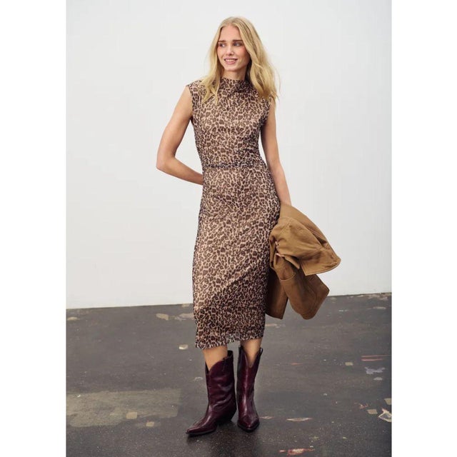 Dresses | Eight On Main - Markham, Ontario